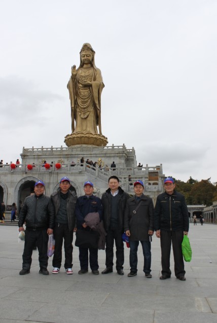 企业员工留影